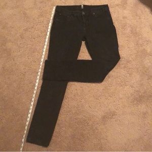 Black denim skinny jeans